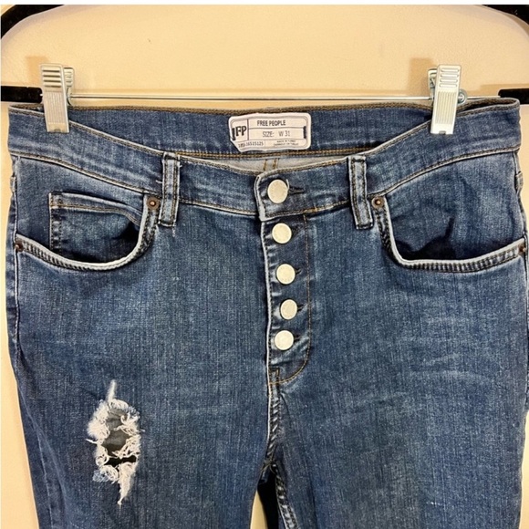 Free People Reagan Distressed Crop High-Rise Skinny Stretch Denim Jeans: 31 - Picture 5 of 11